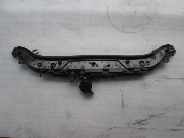 ZDRAVILO BATTICOPHAN OEM N. 8200137494 ORIGINAL REZERVNI DEL RENAULT MEGANE MK2 BM0/1 CM0/1 EM0/1 KM0/1 LM0/1 BER/GRANDTOUR  (10/2002 - 02/2006) DIESEL LETNIK 2004