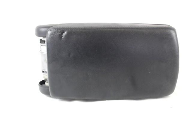 SREDINSKA KONZOLA OEM N. 4F0864114 ORIGINAL REZERVNI DEL AUDI A6 C6 4F2 4FH 4F5 BER/SW/ALLROAD (07/2004 - 10/2008) DIESEL LETNIK 2005