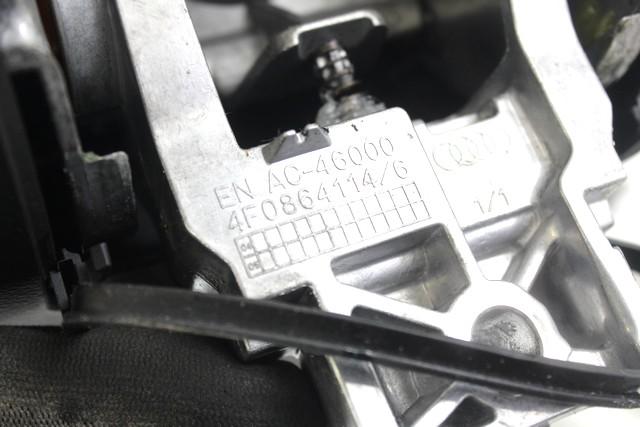 SREDINSKA KONZOLA OEM N. 4F0864114 ORIGINAL REZERVNI DEL AUDI A6 C6 4F2 4FH 4F5 BER/SW/ALLROAD (07/2004 - 10/2008) DIESEL LETNIK 2005