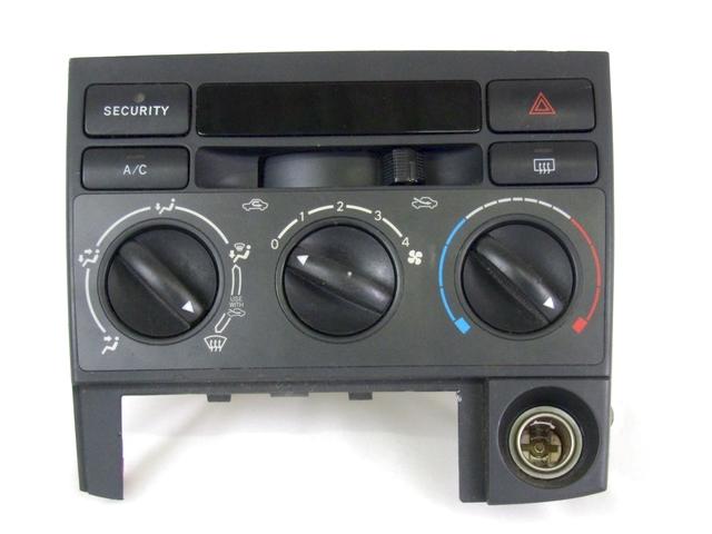 NADZOR KLIMATSKE NAPRAVE OEM N. 5590013070B0 ORIGINAL REZERVNI DEL TOYOTA COROLLA VERSO E12 (2001 - 2004) DIESEL LETNIK 2002