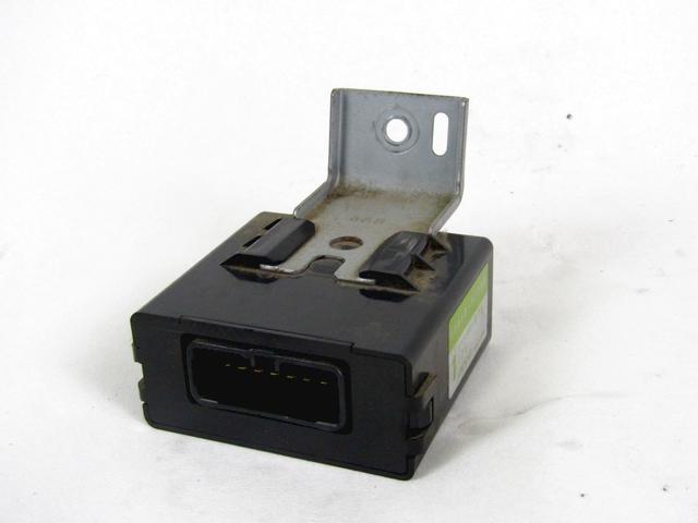 NADZOR KLIMATSKE NAPRAVE OEM N. 88650-52100 ORIGINAL REZERVNI DEL TOYOTA COROLLA VERSO E12 (2001 - 2004) DIESEL LETNIK 2002
