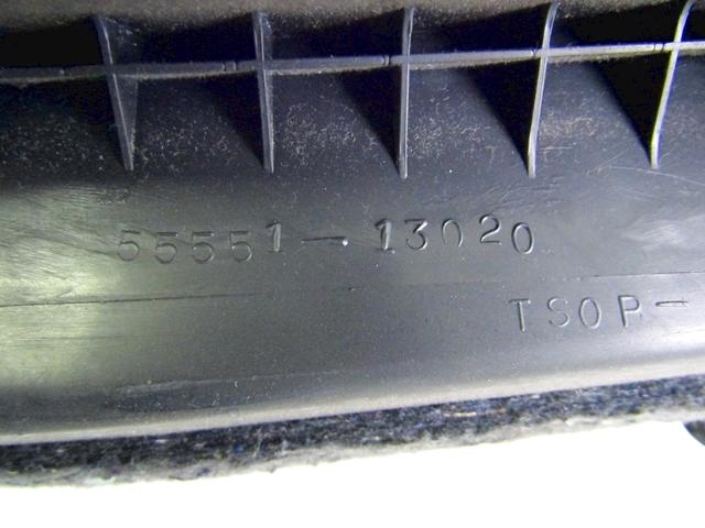 PREDAL ZA DOKUMENTE OEM N. 55551-13020 ORIGINAL REZERVNI DEL TOYOTA COROLLA VERSO E12 (2001 - 2004) DIESEL LETNIK 2002
