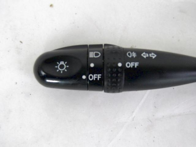 OBVOLANSKO STIKALO OEM N. 13010-173752 ORIGINAL REZERVNI DEL TOYOTA COROLLA VERSO E12 (2001 - 2004) DIESEL LETNIK 2002