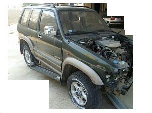 ISUZU TROOPER 3.0 D 117KW 4X4 AUT 3P (2001) RICAMBI IN MAGAZZINO 