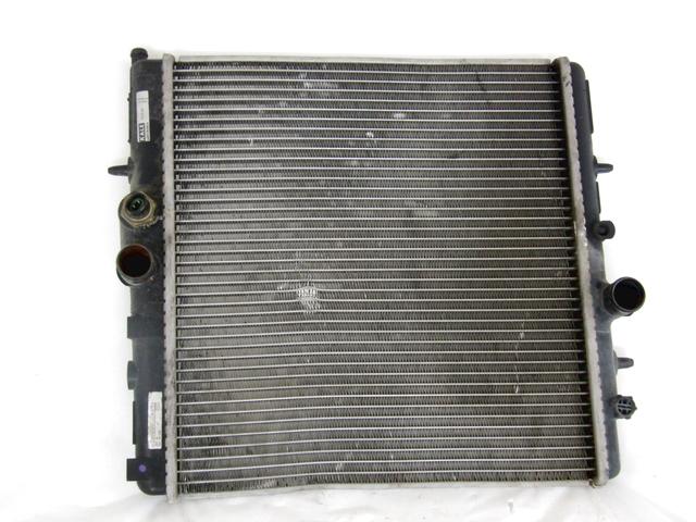 RADIATOR VODE OEM N. 1330H5 ORIGINAL REZERVNI DEL PEUGEOT 206 PLUS T3E 2EK 2AC (2009 - 2012) BENZINA/GPL LETNIK 2010