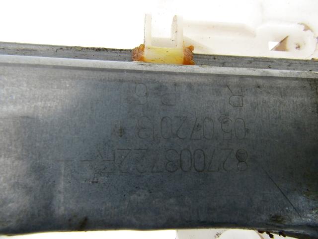 ROCNI SISTEM ZA DVIGOVANJE ZADNJEGA STEKLA  OEM N. 827003722R ORIGINAL REZERVNI DEL RENAULT CLIO BH KH MK4 (2012 - 2019)DIESEL LETNIK 2013