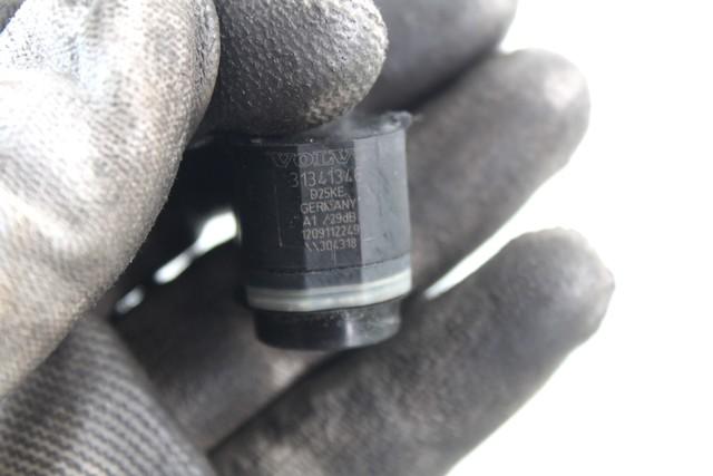 PARKIRNI SENZORJI OEM N. 31341346 ORIGINAL REZERVNI DEL VOLVO C30 533 (2006 - 2012)DIESEL LETNIK 2011