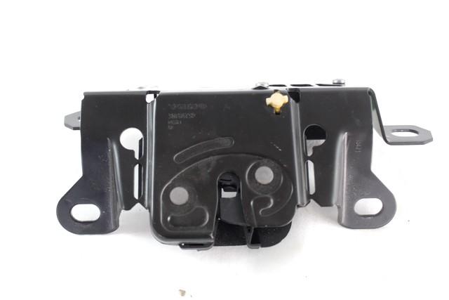 ZAKLEPANJE PRTLJA?NIH VRAT  OEM N. 30784739 ORIGINAL REZERVNI DEL VOLVO C30 533 (2006 - 2012)DIESEL LETNIK 2011