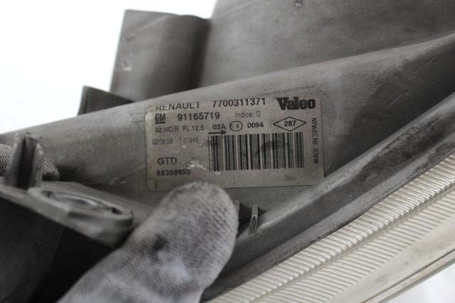 SPREDNJI LEVI ZAROMETI  OEM N. 7700311371 ORIGINAL REZERVNI DEL RENAULT TRAFIC JL FL EL MK2 (2001 - 2014) DIESEL LETNIK 2006