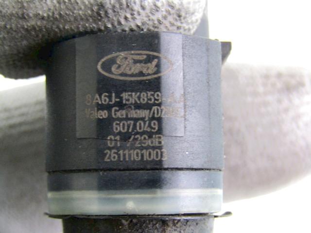 PARKIRNI SENZORJI OEM N. 8A6J-15K859-AA ORIGINAL REZERVNI DEL FORD MONDEO BA7 MK3 R BER/SW (2010 - 2014) DIESEL LETNIK 2011