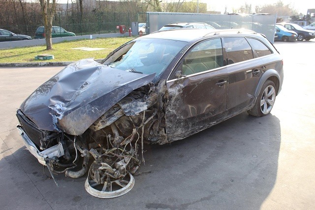 AUDI A4 ALLROAD SW 2.0 D 4X4 130KW AUT 5P (2013) RICAMBIO USATO 
