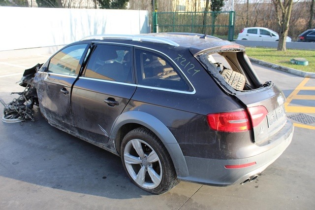 AUDI A4 ALLROAD SW 2.0 D 4X4 130KW AUT 5P (2013) RICAMBIO USATO 