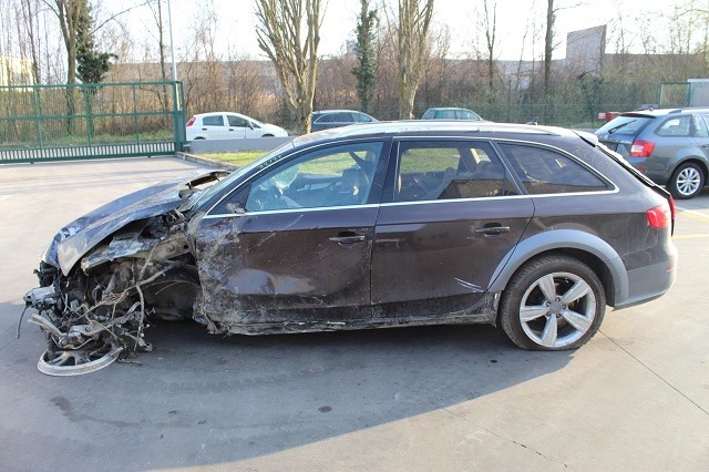 AUDI A4 ALLROAD SW 2.0 D 4X4 130KW AUT 5P (2013) RICAMBIO USATO 