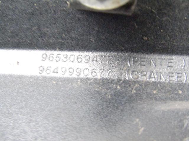 COVER / STOLPEC B / VRATA / SPREDNJA OEM N. 9653069477 ORIGINAL REZERVNI DEL CITROEN C4 MK1 / COUPE L LC (2004 - 08/2009) DIESEL LETNIK 2006