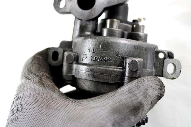 PUMPA OLJA OEM N. 1S7Q-6600 ORIGINAL REZERVNI DEL FORD MONDEO B5Y B4Y BWY MK2 BER/SW (2000 - 2007) DIESEL LETNIK 2005