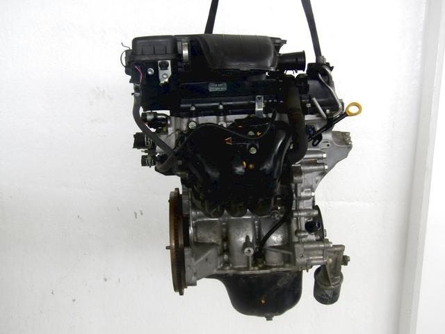 MOTOR OEM N. (D)1KR 18586 ORIGINAL REZERVNI DEL PEUGEOT 107 PM PN (2005 - 2014) BENZINA LETNIK 2007