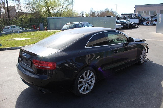 AUDI A5 2.7 D 140KW AUT 3P (2008) RICAMBI IN MAGAZZINO