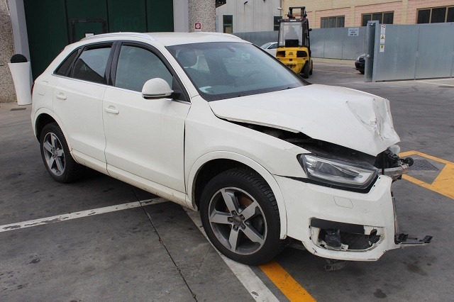 AUDI Q3 2.0 D 4X4 130KW AUT 5P (2012) RICAMBIO USATO 