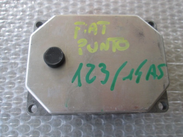 OSNOVNA KRMILNA ENOTA DDE / MODUL ZA VBRIZGAVANJE OEM N. 6160032703 ORIGINAL REZERVNI DEL FIAT GRANDE PUNTO 199 (2005 - 2012) BENZINA LETNIK 2007