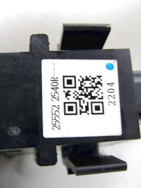 MULTIFUNKCIJSKI VOLAN OEM N. 255522540R ORIGINAL REZERVNI DEL RENAULT SCENIC XMOD / SCENIC JZ0/1 MK3 R (2012 - 2016) DIESEL LETNIK 2012