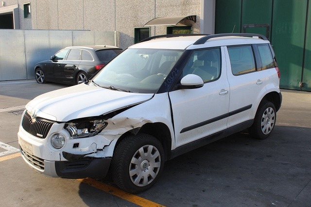 SKODA YETI 1.6 D 77KW 5M 5P (2013) RICAMBIO USATO 