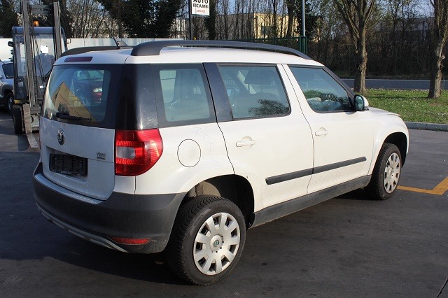 SKODA YETI 1.6 D 77KW 5M 5P (2013) RICAMBI IN MAGAZZINO