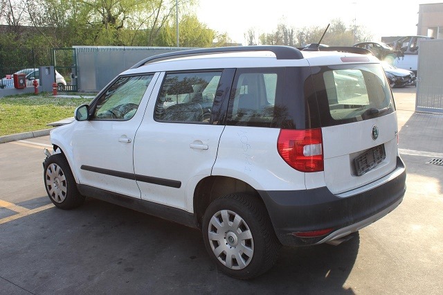 SKODA YETI 1.6 D 77KW 5M 5P (2013) RICAMBIO USATO 