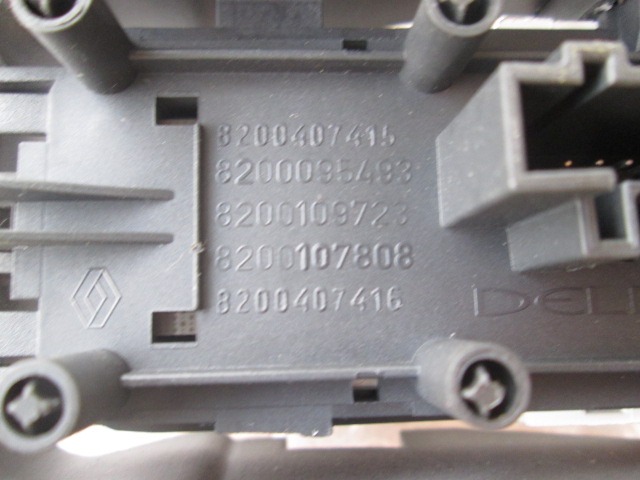 STIKALO VARNOSTNIH ZMIGAVCEV  OEM N. 8200407415 ORIGINAL REZERVNI DEL RENAULT SCENIC/GRAND SCENIC JM0/1 MK2 (2003 - 2009) DIESEL LETNIK 2006