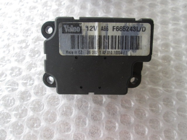 MOTORCEK OGREVANJA OEM N. F665243L/D ORIGINAL REZERVNI DEL RENAULT SCENIC/GRAND SCENIC JM0/1 MK2 (2003 - 2009) DIESEL LETNIK 2006