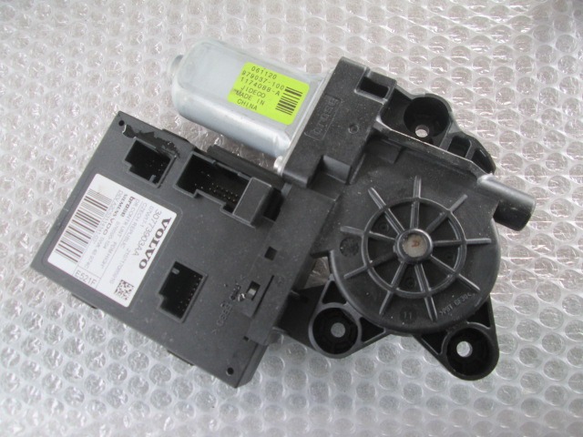 DVIZNI MEHANIZEM SPREDNIH STEKEL  OEM N. 30773903AA ORIGINAL REZERVNI DEL VOLVO C30 533 (2006 - 2012)DIESEL LETNIK 2008