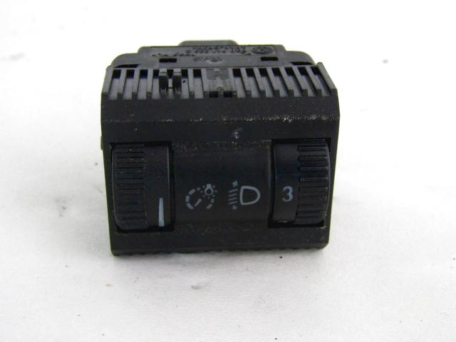 RACUNALNIK ZAROMETOV OEM N. 6Q0941333C ORIGINAL REZERVNI DEL VOLKSWAGEN POLO 9N R (2005 - 10/2009) DIESEL LETNIK 2005