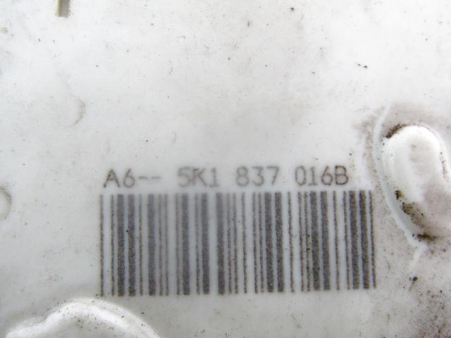 CENTRALNI ZAKLEP SPREDNJIH VRAT  OEM N. 5K1837016B ORIGINAL REZERVNI DEL VOLKSWAGEN GOLF VI 5K1 517 AJ5 MK6 (2008-2012) DIESEL LETNIK 2011