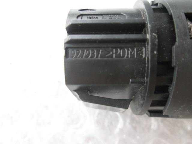 STIKALO START/STOP OEM N. 1927937 ORIGINAL REZERVNI DEL RENAULT SCENIC/GRAND SCENIC JM0/1 MK2 (2003 - 2009) DIESEL LETNIK 2006