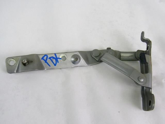 PANTI PRTLJAZNIH VRAT OEM N. 60680524 ORIGINAL REZERVNI DEL ALFA ROMEO GT 937 (2003 - 2010) DIESEL LETNIK 2004