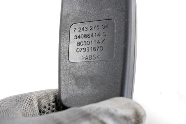 KONZOLE IN SINE SEDEZEV OEM N. 59780 FIBBIE AGGANCIO CINTURE DI SICUREZZA POSTERI ORIGINAL REZERVNI DEL BMW SERIE 5 F10 F11 (2010 - 2017) DIESEL LETNIK 2014