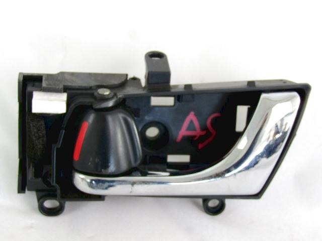 NOTRANJA KLJUKA  OEM N. 61051AG010JC ORIGINAL REZERVNI DEL SUBARU LEGACY BL BP MK4 (2003 - 2009) DIESEL LETNIK 2009