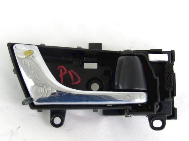 NOTRANJA KLJUKA  OEM N. 61051AG000JC ORIGINAL REZERVNI DEL SUBARU LEGACY BL BP MK4 (2003 - 2009) DIESEL LETNIK 2009
