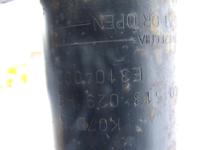 KOMPLET STIRIH SPREDNJIH IN ZADNJIH AMORTIZERJEV OEM N. 18068 KIT 4 AMMORTIZZATORI ANTERIORI E POSTERIORI ORIGINAL REZERVNI DEL AUDI A3 MK2 8P 8PA 8P1 (2003 - 2008)BENZINA LETNIK 2005