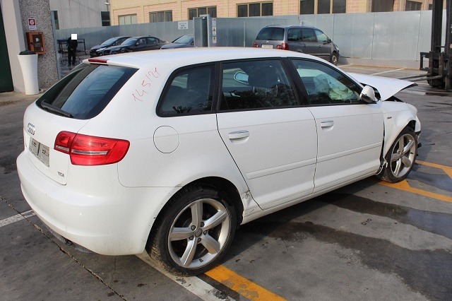 AUDI A3 2.0 D 103KW AUT 5P (2011) RICAMBIO USATO 