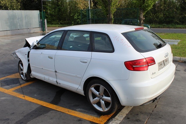 AUDI A3 2.0 D 103KW AUT 5P (2011) RICAMBI IN MAGAZZINO