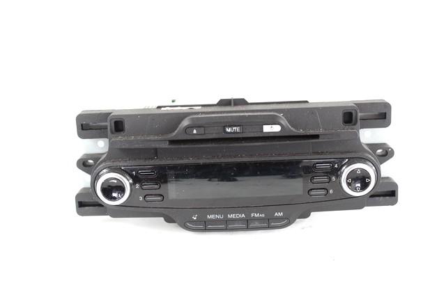 RADIO CD / OJACEVALNIK / IMETNIK HIFI OEM N. 1560968770 ORIGINAL REZERVNI DEL ALFA ROMEO GIULIETTA 940 (2010 - 2020) BENZINA LETNIK 2012