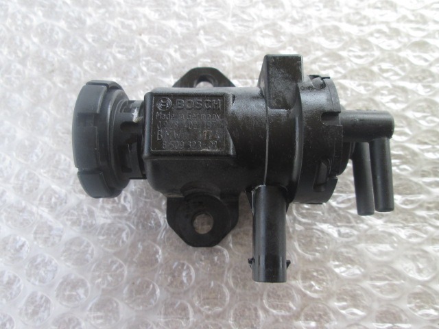 ELEKTROVENTIL  OEM N. 850932301 ORIGINAL REZERVNI DEL BMW SERIE 3 BER/SW/COUPE/CABRIO E90/E91/E92/E93 (2005 -2009) DIESEL LETNIK 2007