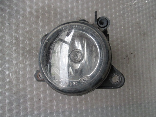 LEVA MEGLENKA OEM N. 6N0941699E ORIGINAL REZERVNI DEL VOLKSWAGEN POLO 6N2 (10/1999 - 04/2002)DIESEL LETNIK 2000