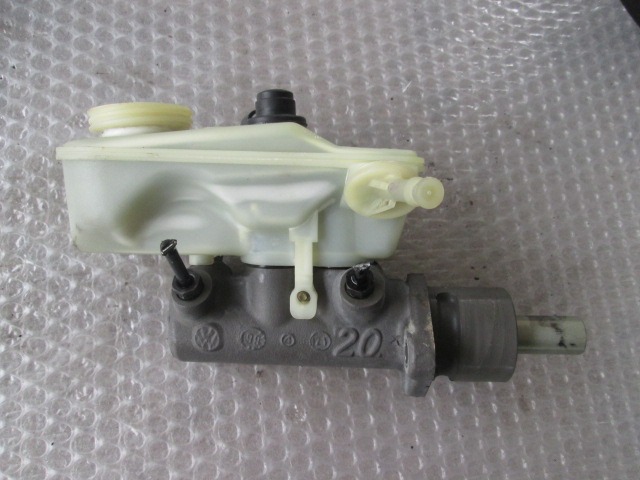 ZAVORNI CILINDER OEM N. 6N1612107B ORIGINAL REZERVNI DEL VOLKSWAGEN POLO 6N2 (10/1999 - 04/2002)DIESEL LETNIK 2000