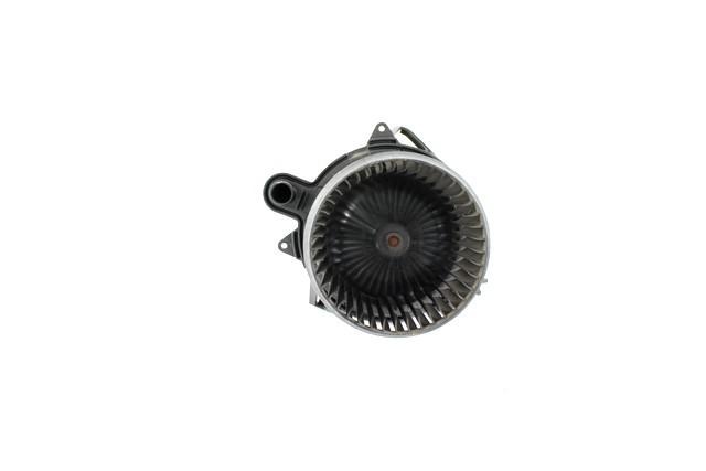 VENTILATOR  KABINE  OEM N. 272101005R ORIGINAL REZERVNI DEL RENAULT CAPTUR J5 H5 (2013 - 2019) DIESEL LETNIK 2014