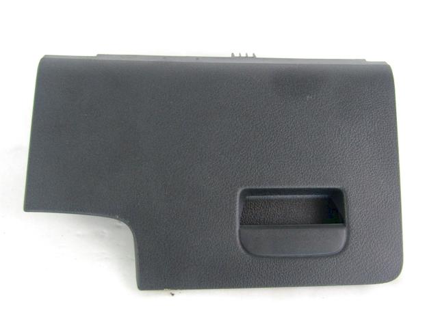 PREDAL ZA DOKUMENTE OEM N. 5M1857921F ORIGINAL REZERVNI DEL VOLKSWAGEN GOLF PLUS 5M1 521 MK1 (2004 - 2009) DIESEL LETNIK 2006