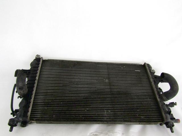 RADIATOR VODE OEM N. 13145211 ORIGINAL REZERVNI DEL OPEL ASTRA H A04 L48,L08,L35,L67 5P/3P/SW (2004 - 2007) BENZINA LETNIK 2006