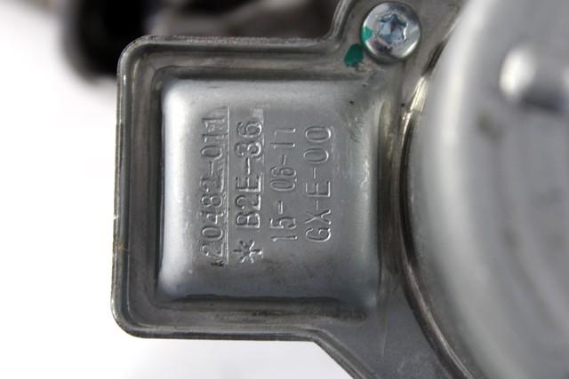 VOLANSKI DROG OEM N. D09H32100K ORIGINAL REZERVNI DEL MAZDA 2 DJ MK3 (DAL 2014) BENZINA LETNIK 2016