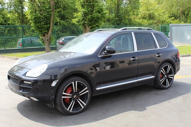 PORSCHE CAYENNE 4.5 B 4X4 250KW AUT 5P (2004) RICAMBIO USATO 