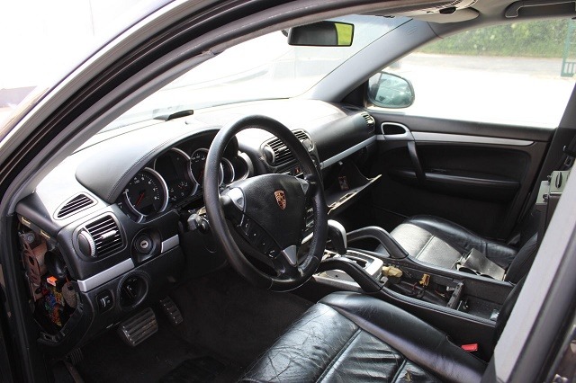 PORSCHE CAYENNE 4.5 B 4X4 250KW AUT 5P (2004) RICAMBIO USATO 